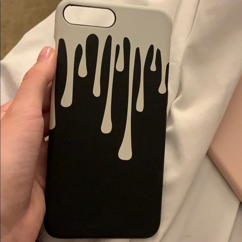 Kylie Jenner shop case